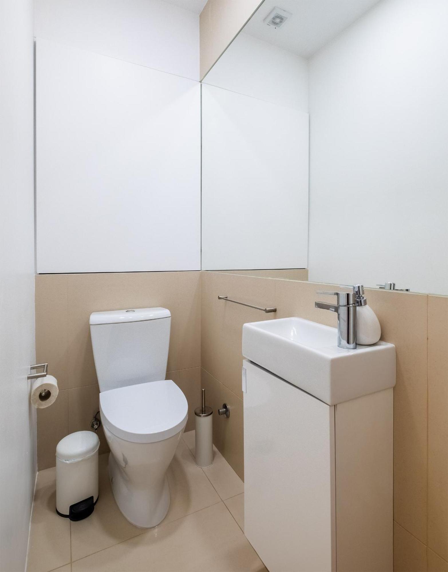 Ponta Delgada Flats - Host & Chill Apartment Luaran gambar